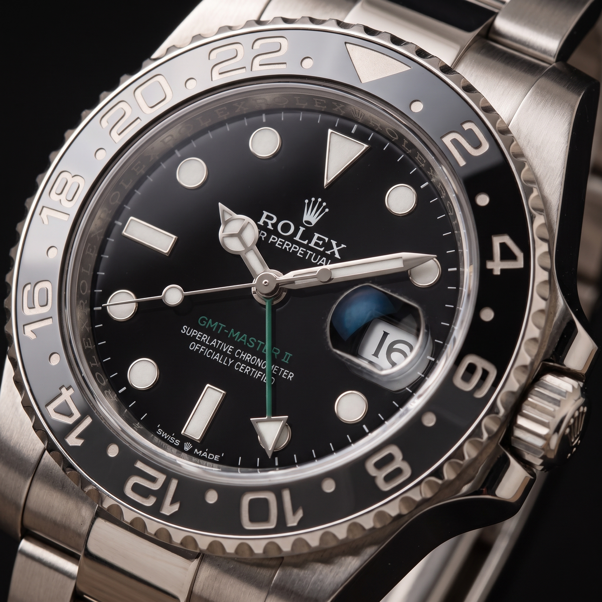 2021 Bruce Wayne on Oyster Bracelet - view 2